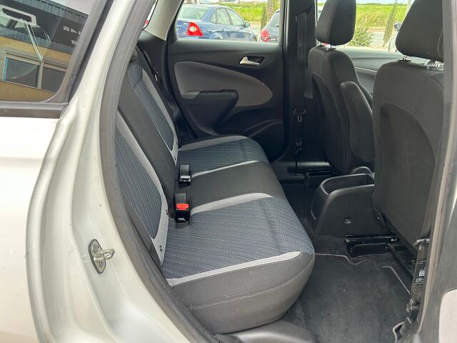 OPEL CROSSLAND X 1.2 AUTO SPANISH LHD IN SPAIN ONLY 31000 MILES SUPERB 2019